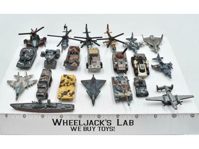 Lot of 21 Military Vehicles 1988-89 Vintage Galoob Micro Machines