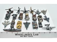 Lot of 21 Military Vehicles 1988-89 Vintage Galoob Micro Machines