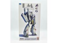 Hasegawa 1/72 VF-1S Strike Battroid Valkyrie Minmay Guard model kit