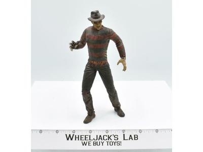Freddy Krueger Nightmare on Elm Street Movie Maniacs 1998 MacFarlane Toys 8"