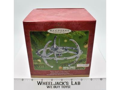 Space Station Deep Space 9 Star Trek MIB NEW Keepsake Ornament 2001 Hallmark