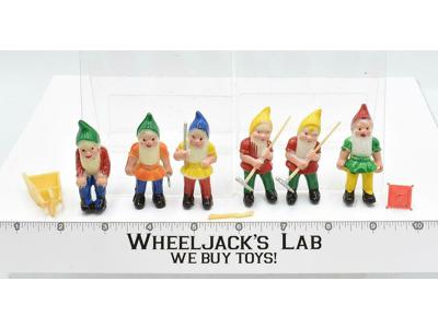 Lot of 6 Gardening Gnomes Fairy Garden Accessories 2" Plastic Figures