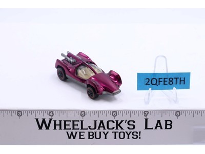 Mantis Magenta WHITE INTERIOR 1969 Hot Wheels Mattel Vintage Redlines RL