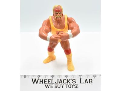 Hulk Hogan Series 2 HULKSTER HUG WWF WWE Wrestling 1991 Vintage Hasbro