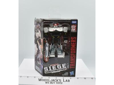 Prowl Siege WFC Deluxe Generations NEW Transformers Hasbro Takara 2018