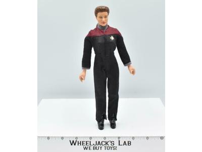 Captain Janeway Star Trek Voyager 1997 Playmates 9" Action Figure