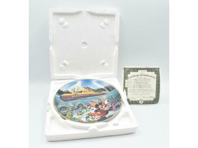 Submarine Voyage Disneyland's 40th Anniversary 1997 The Bradford Exchange