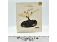 U.S.S. Enterprise NC1701 Star Trek MIB NEW Magic Keepsake Ornament 2006 Hallmark