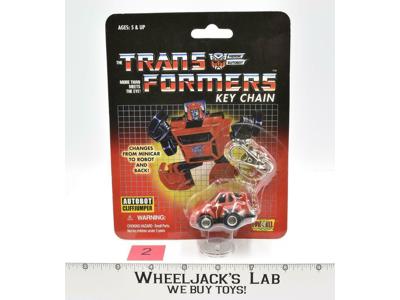 Cliffjumper #2 Autobot Keychain Transformers G1 Reissue 2002 Hasbro NEW MOSC