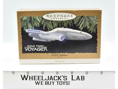 U.S.S. Voyager Star Trek MIB NEW MAGIC Keepsake Ornament 1993 Hallmark