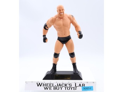 Bill Goldberg WCW Signature Series 1998 Limited Edition 12" Figure w/ Stand