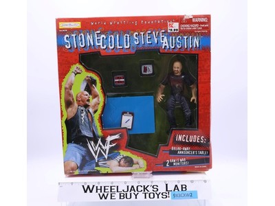 Stone Cold Steve Austin WWF 1998 Jakks Pacific Action Figure NEW SEALED