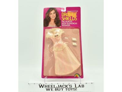 Brooke Shields Designer Lace Gown  MOSC 1982 LJN Outfits Accessories