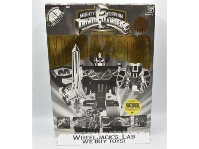 Megazord Black &amp; Gold Edition NEW MISB Mighty Morphin Power Rangers 1994 Bandai