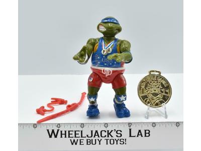 Track 'n Field Leo Olympics Teenage Mutant Ninja Turtle 1992 Playmates Figure