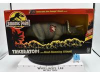 Triceratops W/Head Ramming Attack #1 Jurassic Park 1993 Kenner NEW MISB SEALED