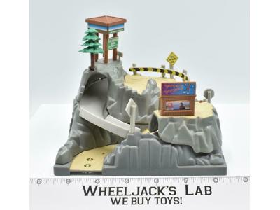 Yikes! Peak 100% Complete Highways &amp; Byways Micro Machines 1996 Galoob