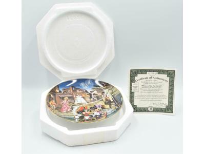 Pirates Of The Caribbean Disneylands 40th Anniversary 1996 The Bradford Exchange