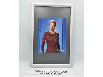 Seven of Nine Star Trek Voyager Jeri Ryan AUTOGRAPHED Picture