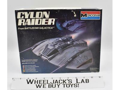 Cylon Raider Vehicle Battlestar Galactica 1978 Monogram Model Kit