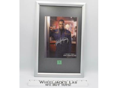 Travis Mayweather #1 Star Trek Enterprise Anthony Montgomery AUTOGRAPHED Picture