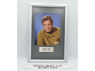 Captain Kirk Star Trek William Shatner AUTOGRAPHED 8x10 Picture