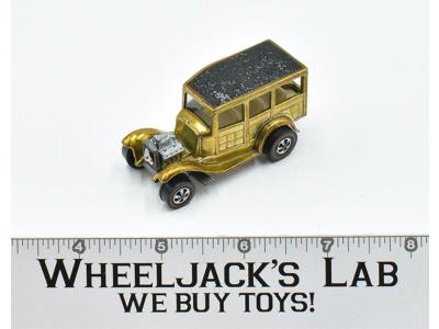 Classic 31 Ford Woody Gold 1969 Redline Hot Wheels Mattel Vintage Redline RL