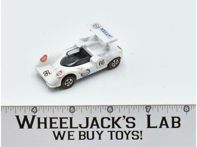 Chaparral 2G White Enamel 1969 Redline Hot Wheels Mattel Vintage Redline RL