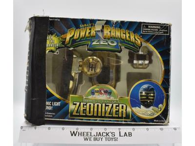 Gold Zeonizer WORKS Saban's Power Rangers Zeo 1995 Bandai W/Box