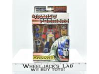 Optimus Prime / Convoy MegaSCF G1 Transformers Takara Cybertron Commander