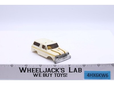 Ford Bronco Truck White Schaper Stomper 4 x 4 BODY ONLY Vintage 1980s