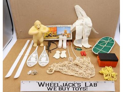 Search for the Abominable Snowman (Sears) 1973 Hasbro 12" Accessory Vintage