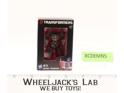 Ultra Magnus Die Cast Transformers 2017 Hasbro Mini Figure NEW MIB