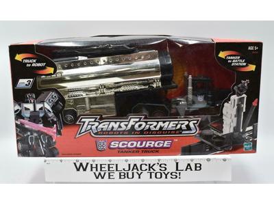 Scourge Tanker Truck Robots In Disguise 2001 Transformers Hasbro MIB 2001