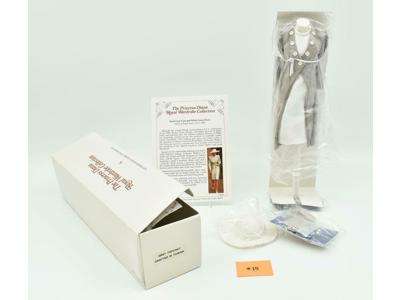Grey Topcoat Princess Diana Wardrobe Collection NRFB Danbury Mint