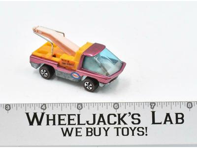 The Heavyweights Tow Truck Pink Hot Wheels 1969 Redline Mattel Vintage RL