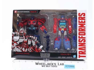 Optimus Prime & Orion Pax Evolution Pack Transformers Tribute Hasbro NEW SEALED