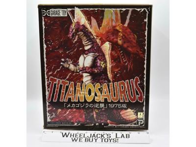Titanosaurus Godzilla 1975,2012 X Plus Garage Toy Action Figure MIB NEW