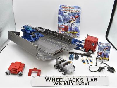 MP-44 Convoy V3 Takara Tomy Masterpiece Optimus Prime 2019 Transformers Figure