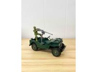 Green US Army Jeep Die-Cast Metal 5" Long Vehicle W/ Action Figure