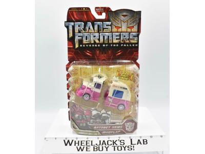 Skids &amp; Mudflap Deluxe Class Revenge Of The Fallen Transformers Hasbro 2009 MOSC