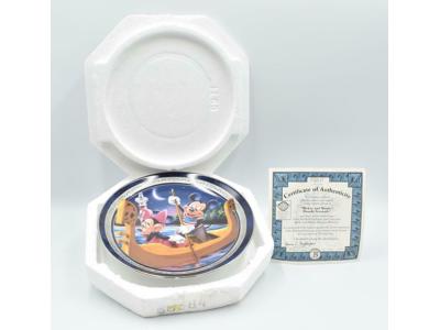 Mickey &amp; Minnie's Moonlit Serenade Romantic Moments 1999 The Bradford Exchange