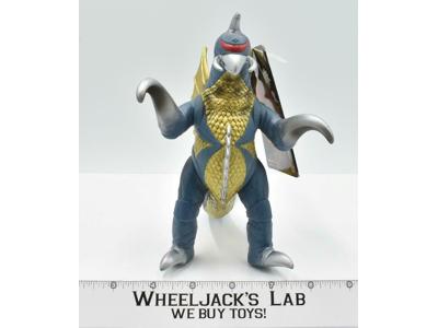 Gigan Movie Monster Series 1972,2001 Bandai 6" Figure NEW W/TAGS