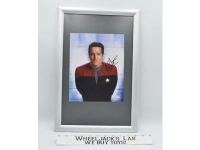 Chakotay Star Trek Voyager Robert Beltran AUTOGRAPHED 8x10 Picture