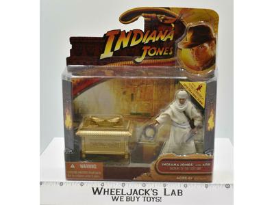 Indiana Jones W/ Ark Indiana Jones Raiders of the Lost Ark 2008 Hasbro NEW MOSC