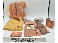 Land of the Jawas Complete Star Wars 1977 Vintage Kenner Action Figure Playset