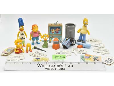 Lot of The Simpsons Action Figures and Accessories 1990 20th CFFC