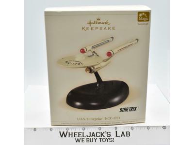 U.S.S. Enterprise NCC-1701 Star Trek MIB 2006 Hallmark Keepsake Ornament