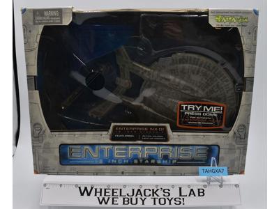 Enterprise NX-01 Star Trek 2002 Art Asylum 12" Electronic Starship W/Stand