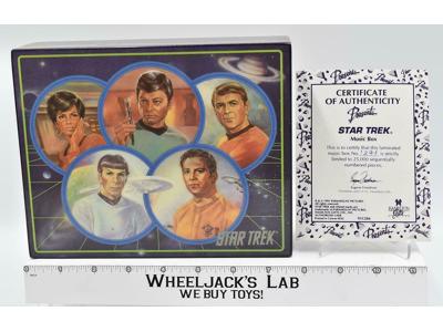Crew of the USS Enterprise Star Trek Limited Edition Music Box 1991 HamiltonGift